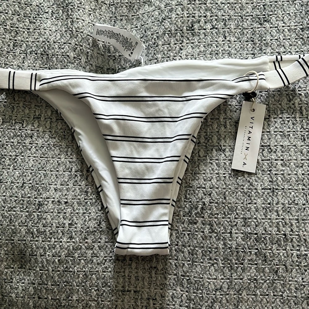 Brazilian cut bottoms